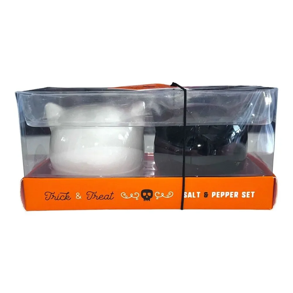 Halloween Black & White Spooky Cats Ceramic Salt Pepper Shakers By Trick & Treat